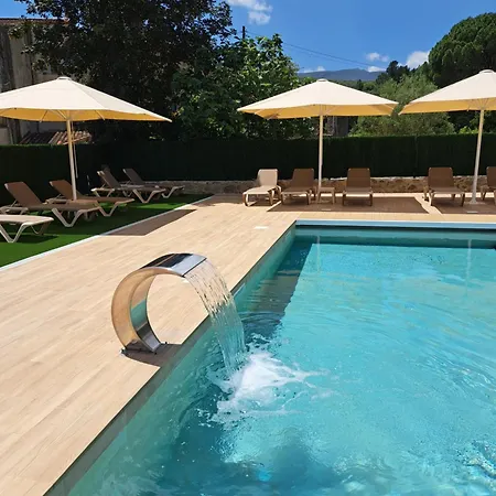 Hotel Hotel-restaurante La Quadra 3*