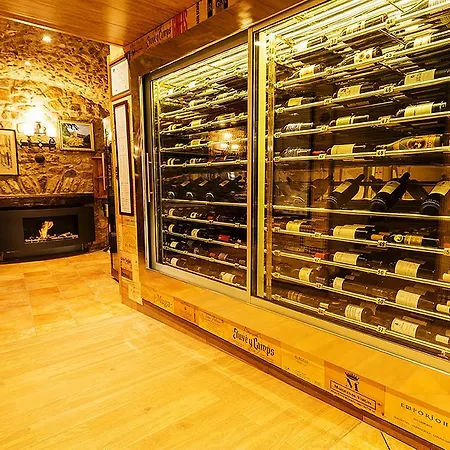 Hotel Hotel-restaurante La Quadra 3*