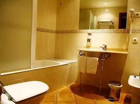 Hotel-restaurante La Quadra Hotel